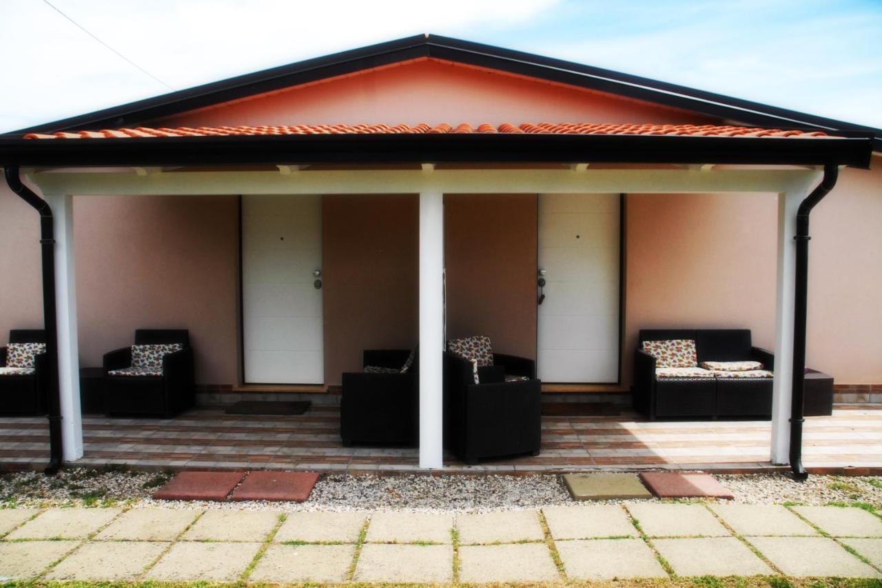 Hotel Marechiaro Paestum Exterior foto